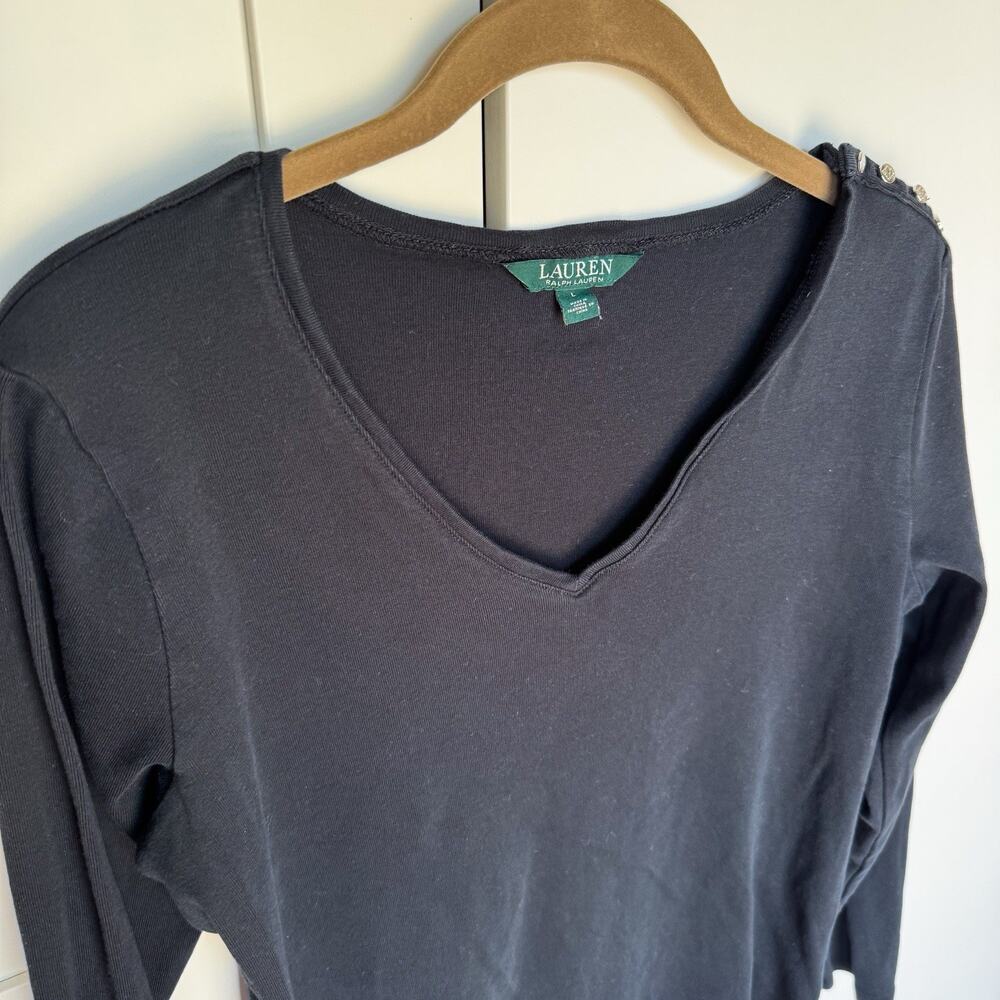 Lauren Ralph Lauren Women’s Long Sleeve V Neck LARGE- Black- Button Shoulder - Picture 3 of 8